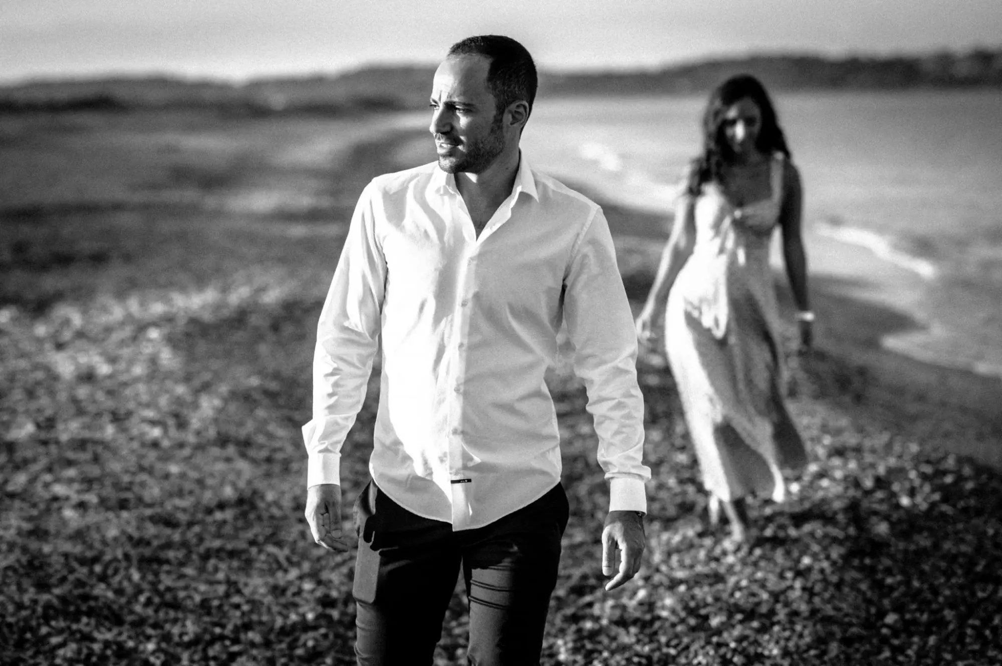 Séance photo de couple à Marseille, images naturelles par Gilles Perbal