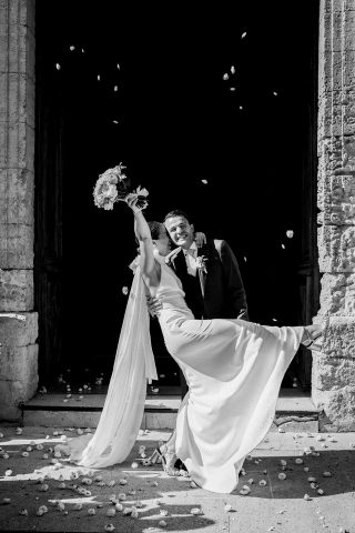Reportage photo de mariage lors d'une cérémonie religieuse en Provence-Alpes-Côte d'Azur.